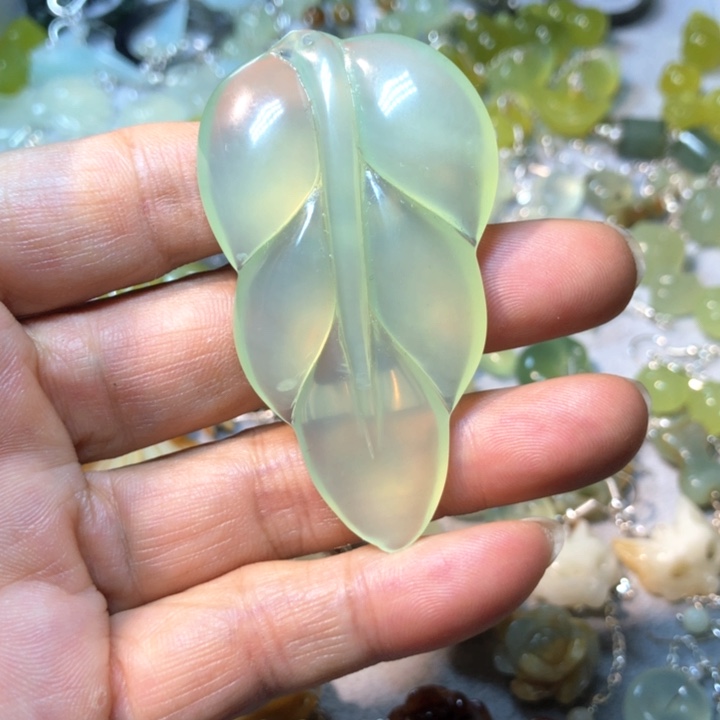 【闪购商品】蛇纹石玉挂件合金