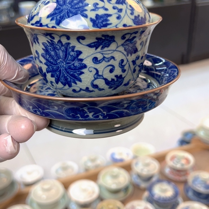 瓷片淘泥青花缠枝莲高足盖碗我品