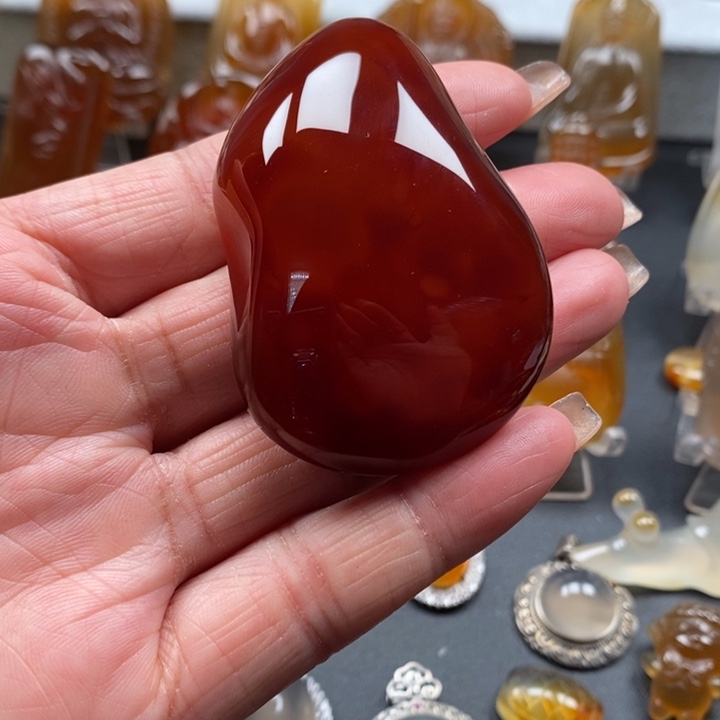 玛瑙/玉髓把件未镶嵌