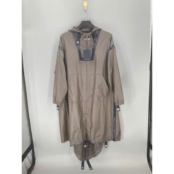 妃鱼/路易威登/尼龙/风衣/95新/z零二二一