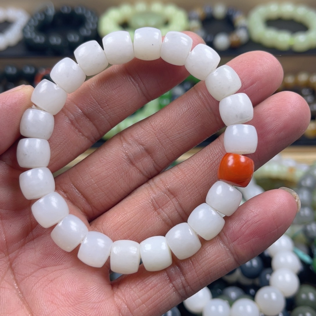 和田玉手串未镶嵌