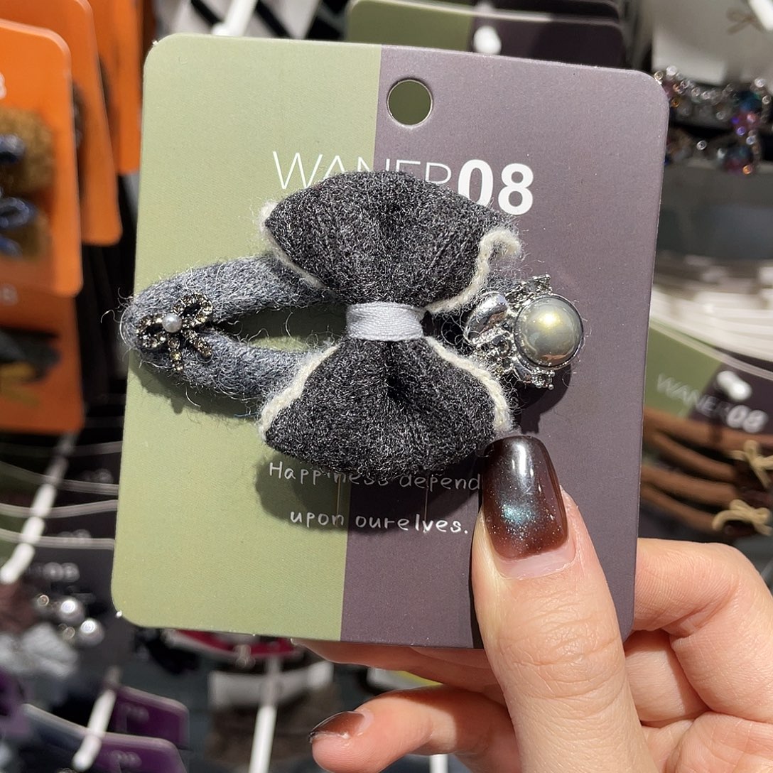 皮质非金属灰色蝴蝶结一只拜拜