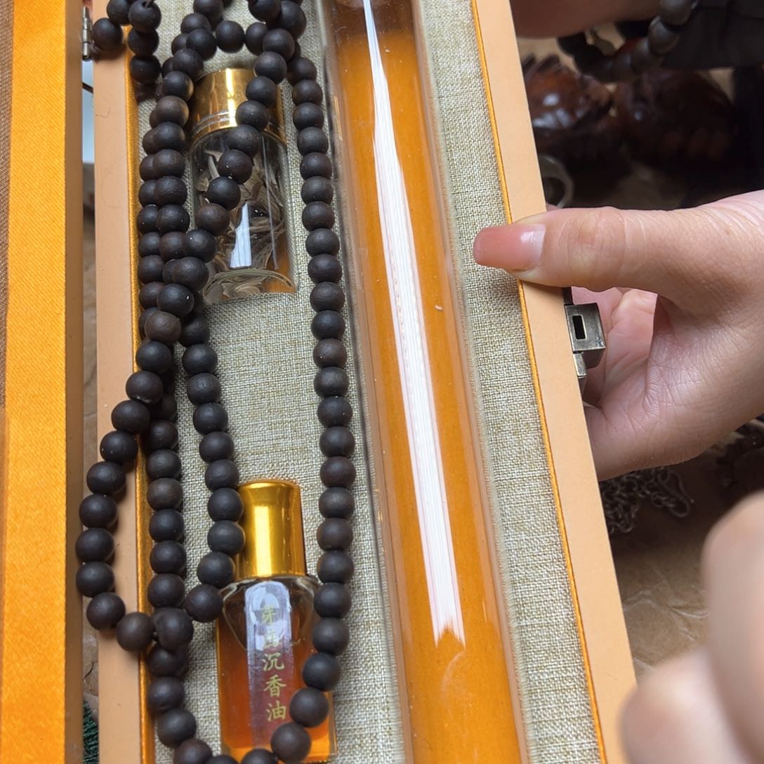 滴血莲花菩提吊坠