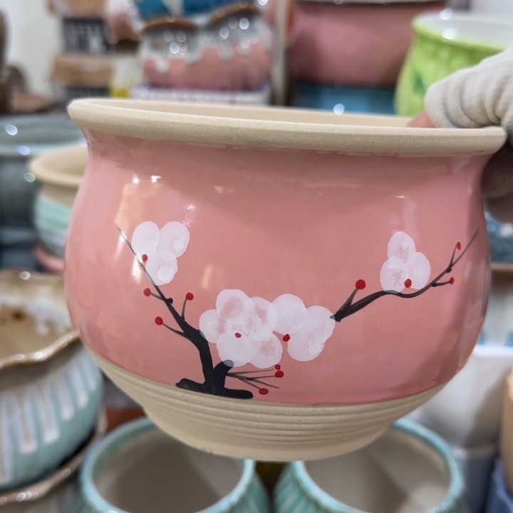 凑9块包邮，有孔，陶瓷花盆