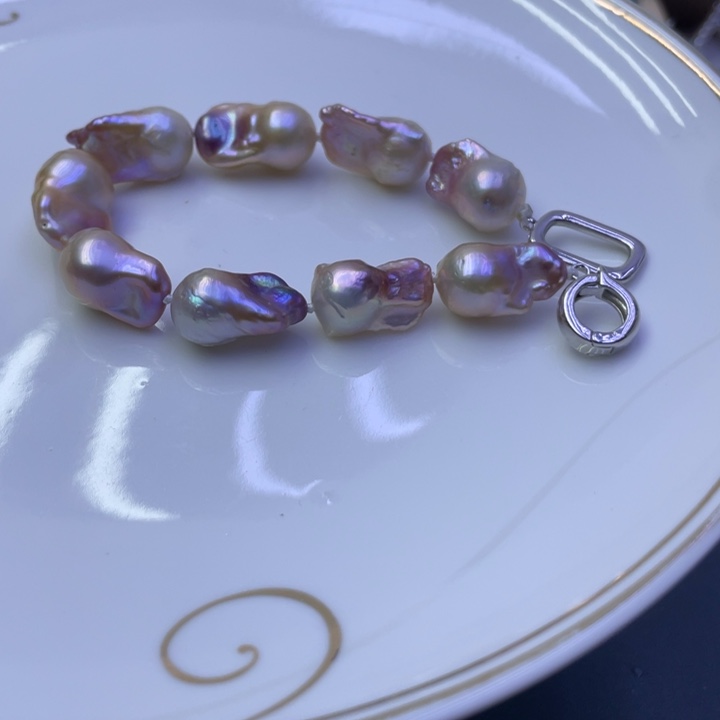 淡水珍珠手链合金O****?