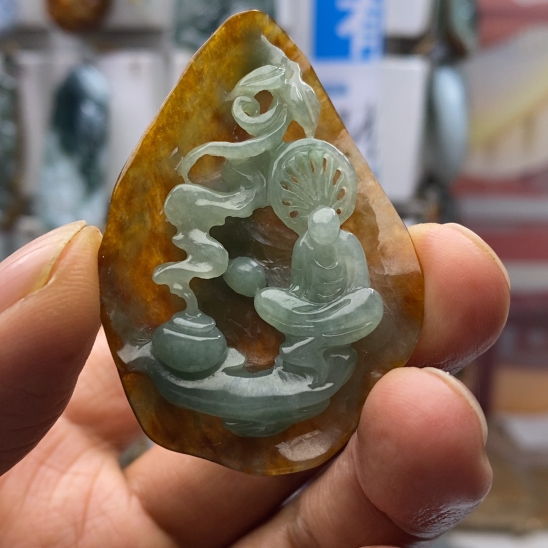 翡翠颈饰未镶嵌悟道