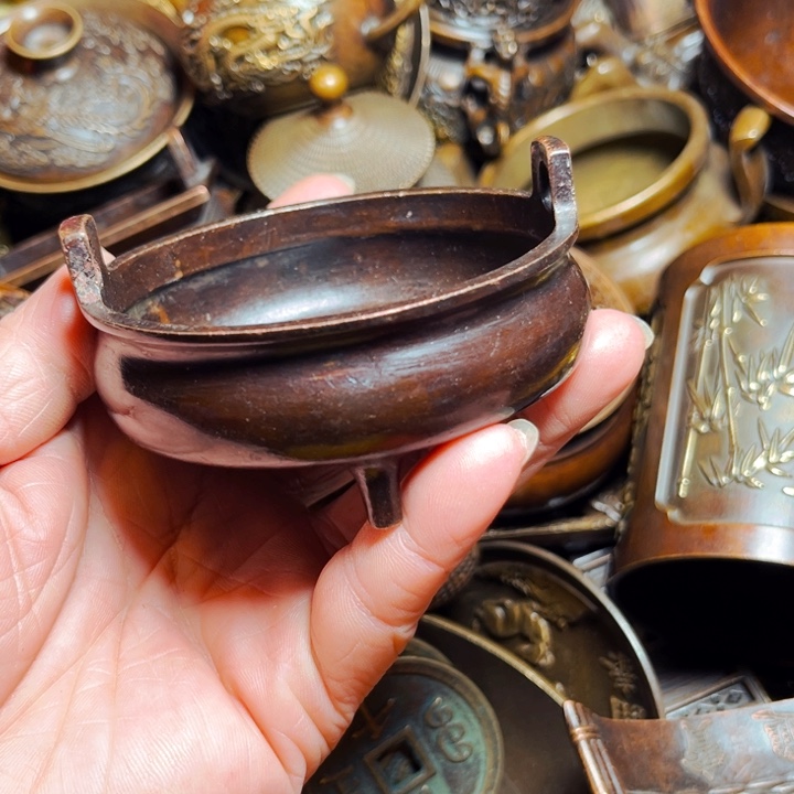 铜器摆件收收藏藏