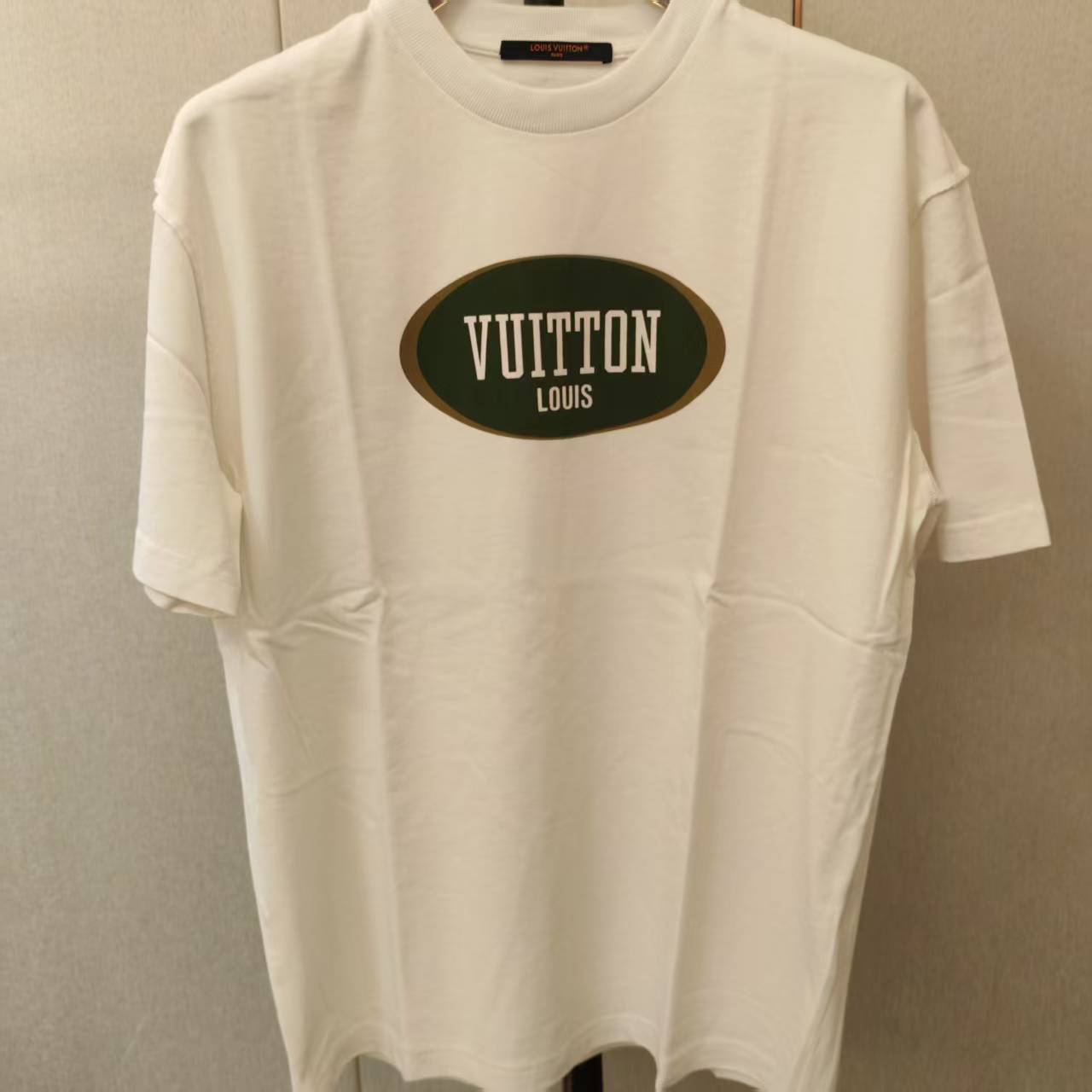 99新 LouisVuitton/路易威登 D 椭圆绿叶针织T恤 384