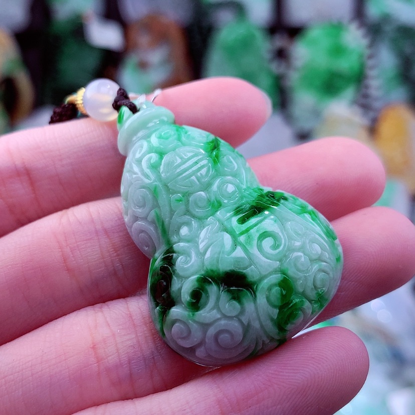 【闪购商品】翡翠颈饰未镶嵌挂件