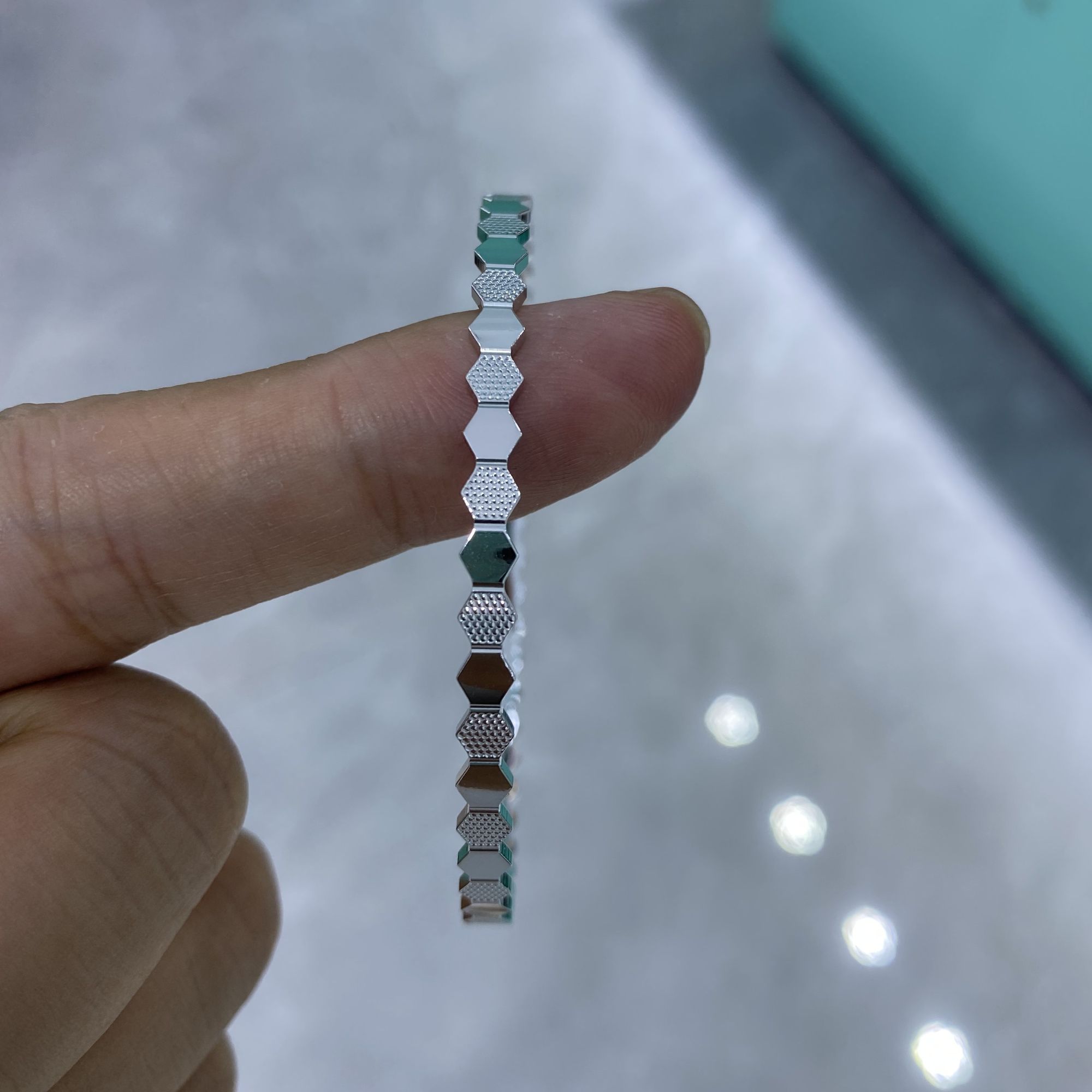 【中国珠宝】PT950铂金手镯显白百搭