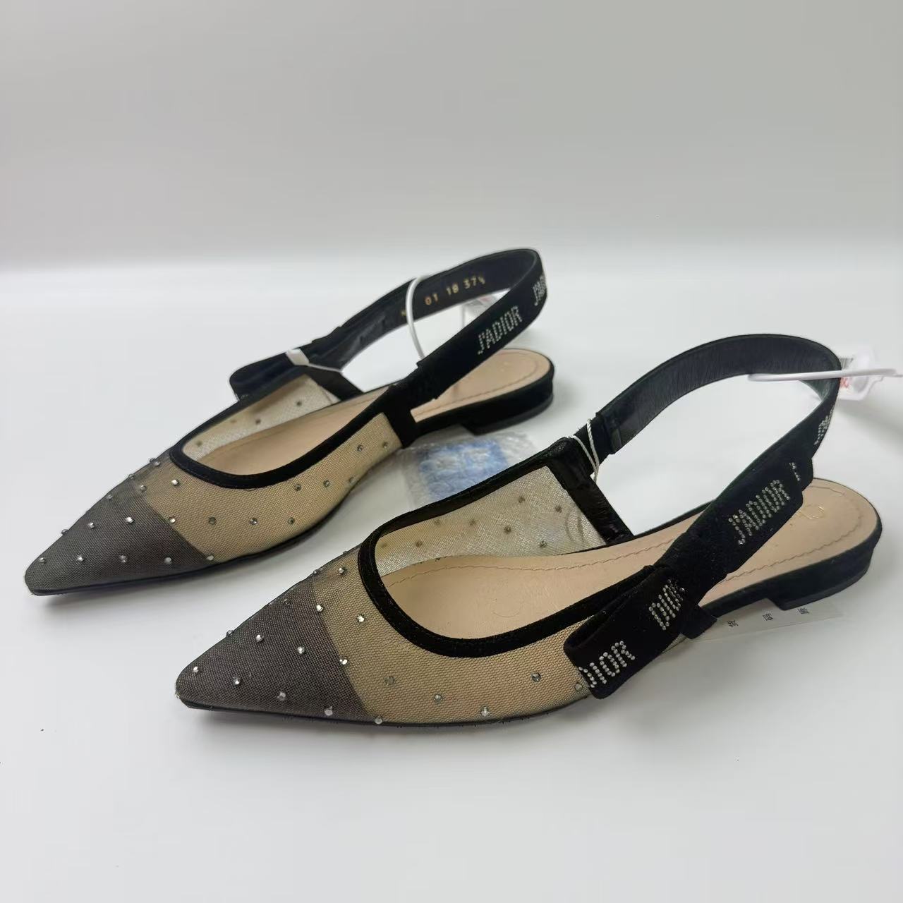95新 DIOR/迪奥 37.5码/仔仔女鞋/黑色波点一字带平底凉鞋1070