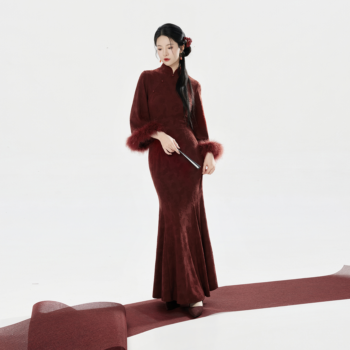 织造司[暮山茶]新中式束口泡泡袖绣花翻领呢子大衣女外套2025新款