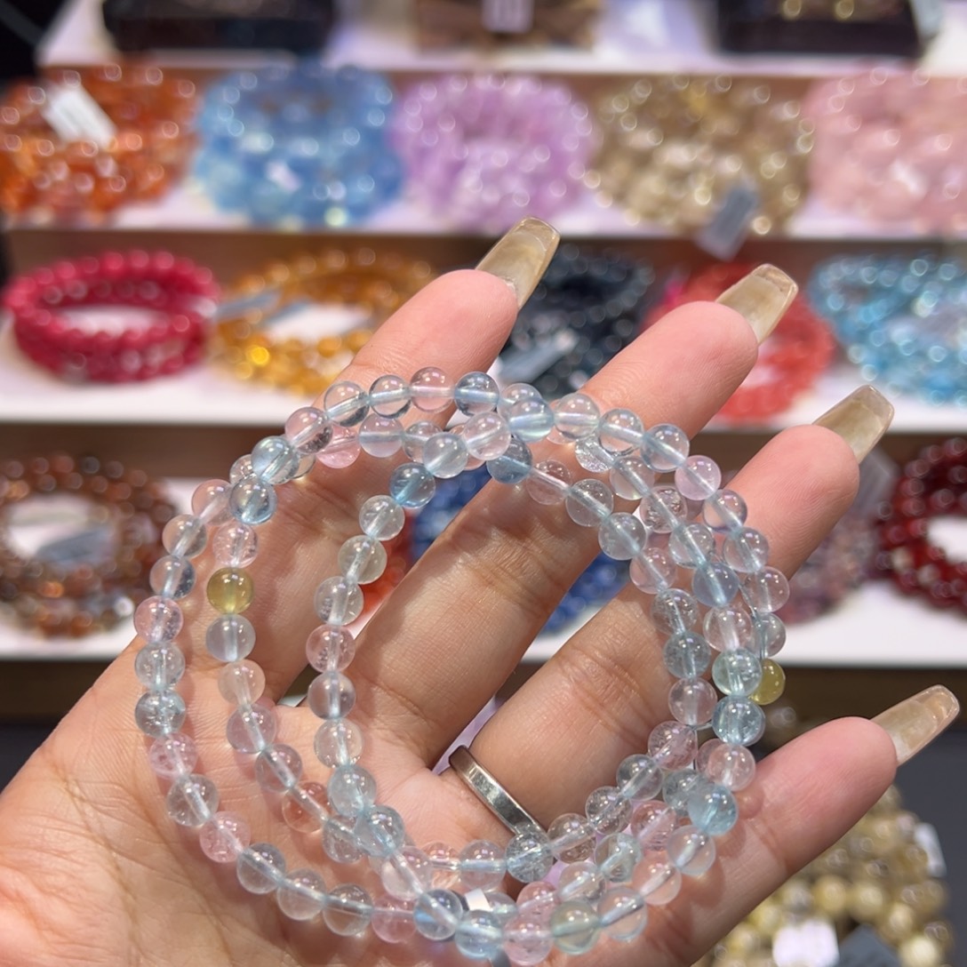 E****水晶手串未镶嵌摩根三圈5.9mm