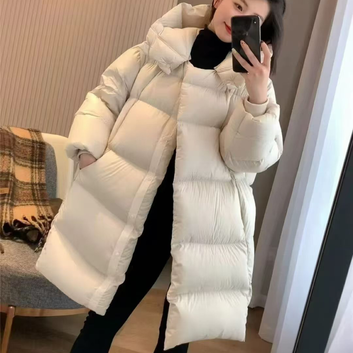 【实体店品质】孕妇装秋冬保暖云朵泡芙宽松显瘦白鸭绒中长款羽绒服