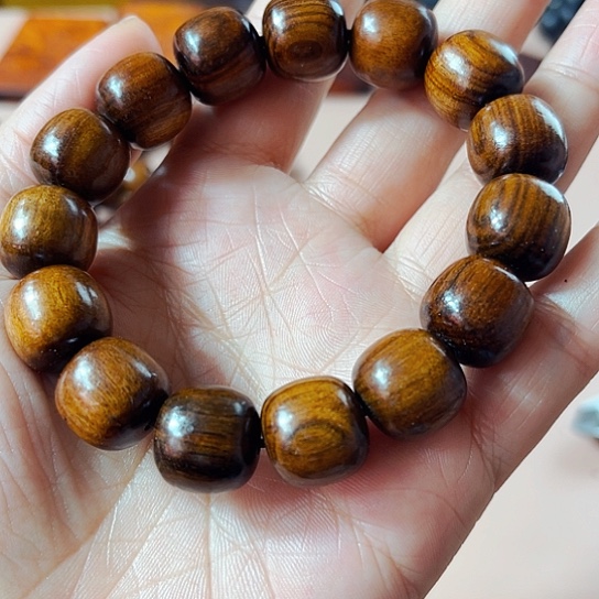 非洲紫檀（红花梨）