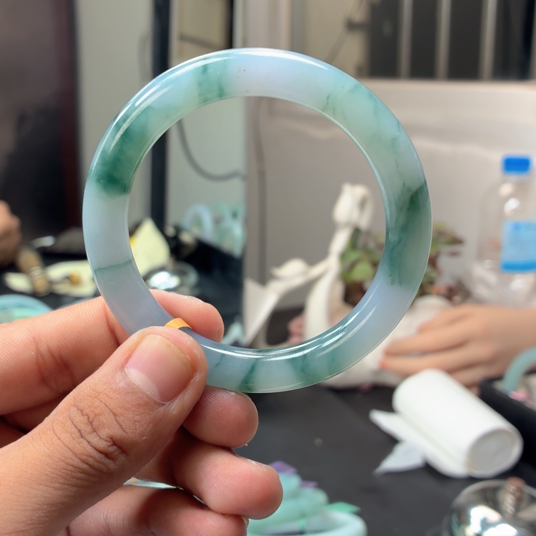 翡翠未镶嵌手镯翡翠19号
