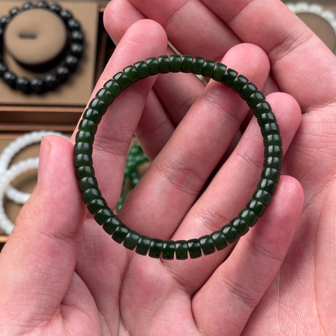 手链未镶嵌和田玉