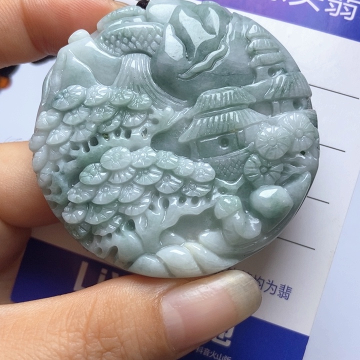 翡翠未镶嵌颈饰翡翠