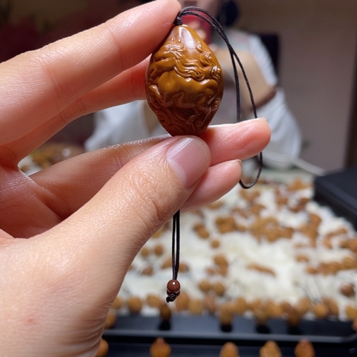 橄榄核吊坠橄榄 马