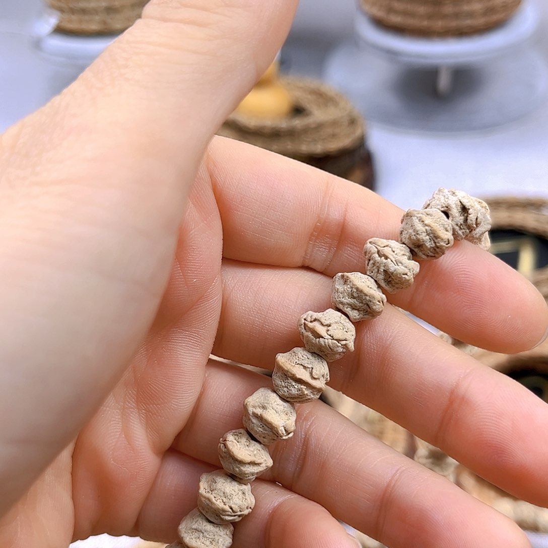 柏香籽/百香籽吊坠提***河