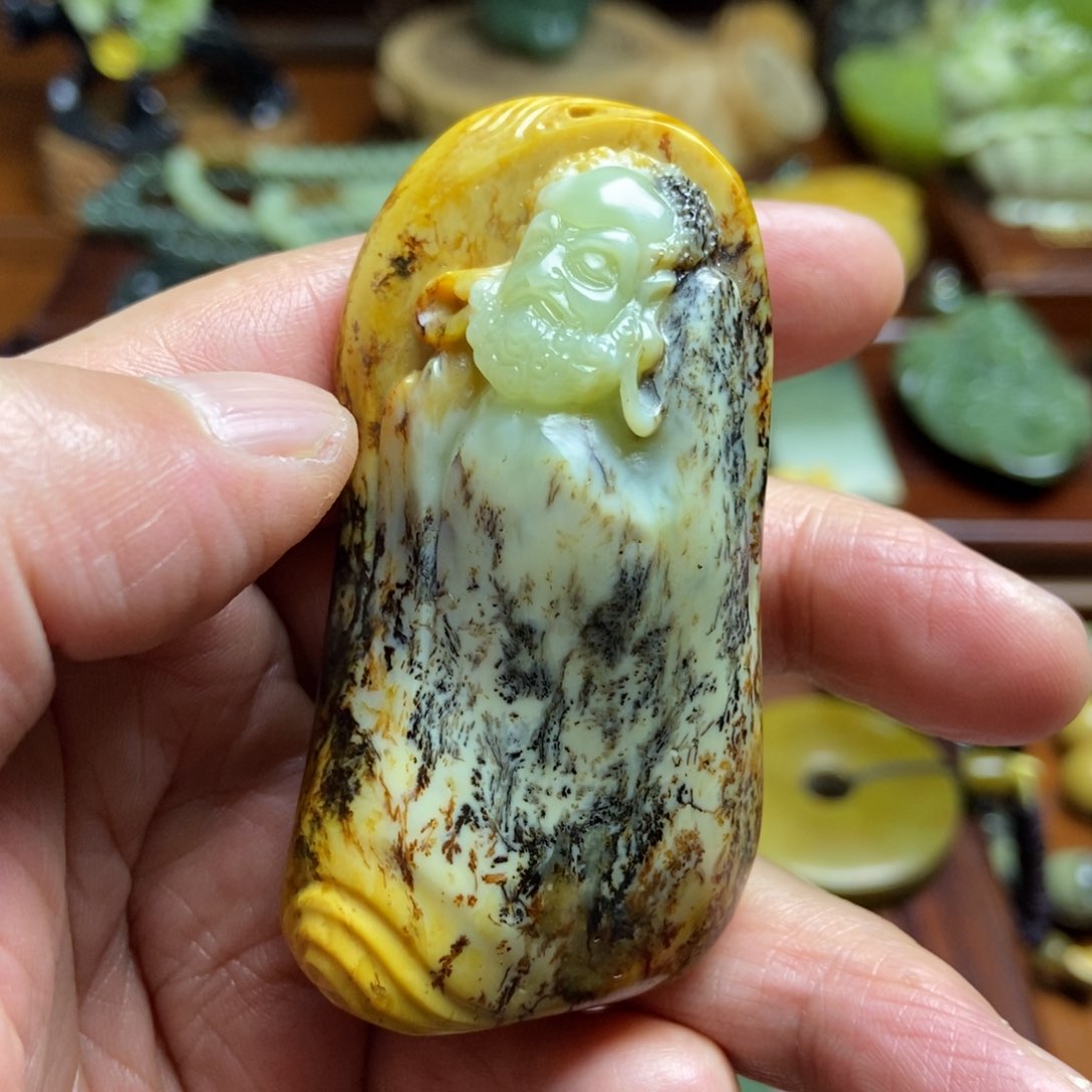 岫岩河磨玉（透闪石质玉）手把件未镶嵌福***?
