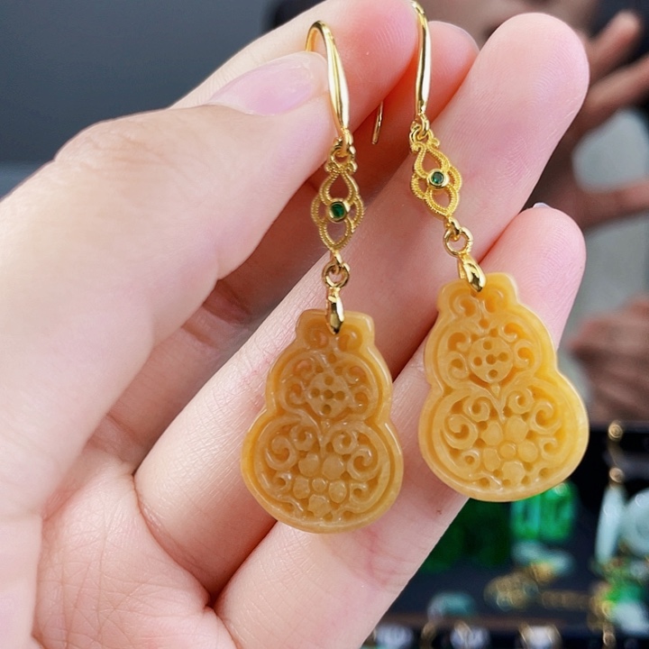 翡翠耳饰未镶嵌饰品