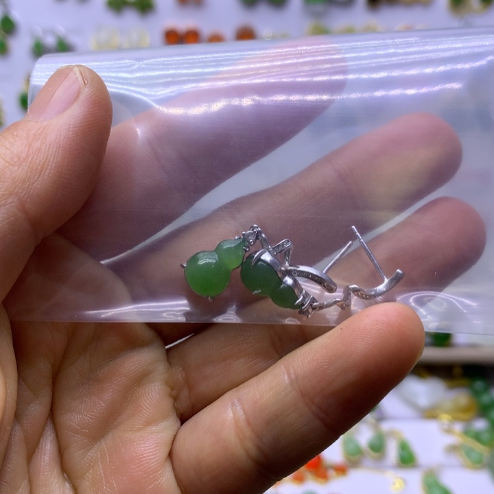 和田玉银S925镶嵌耳饰