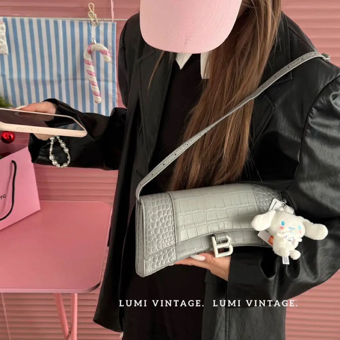 95新 Balenciaga/巴黎世家 灰色鳄鱼压纹横版沙漏单肩包42164761