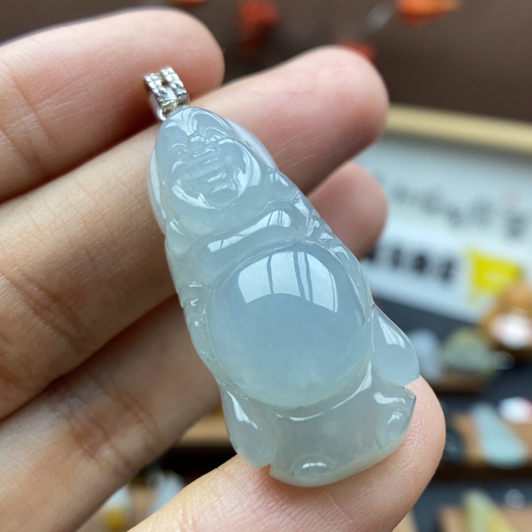 【闪购商品】颈饰银S925镶嵌翡翠70