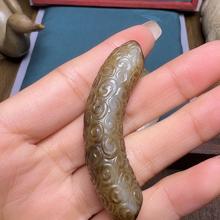 已***置和田玉（糖玉）未镶嵌颈饰