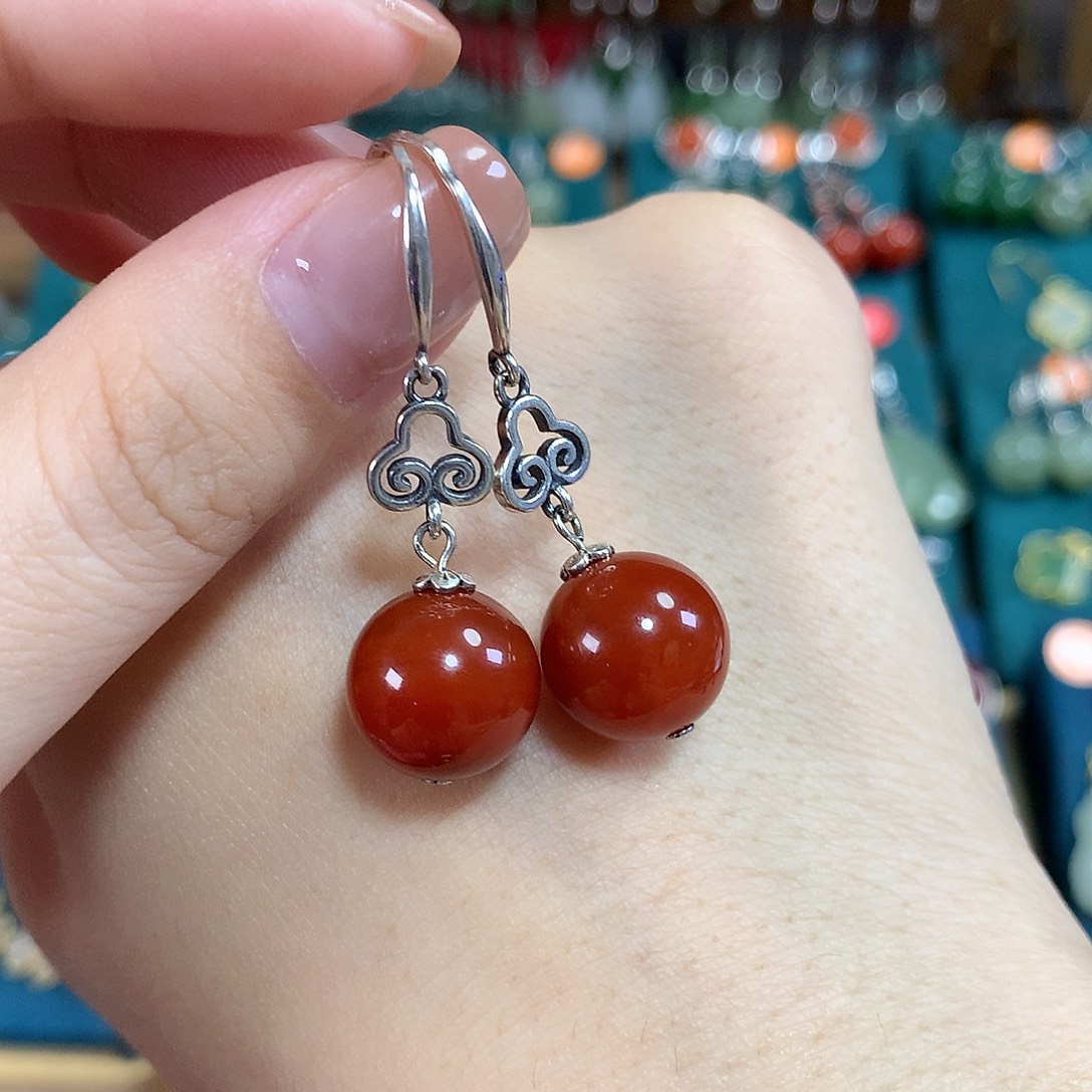 玛瑙/玉髓银S925镶嵌耳饰卡12左右