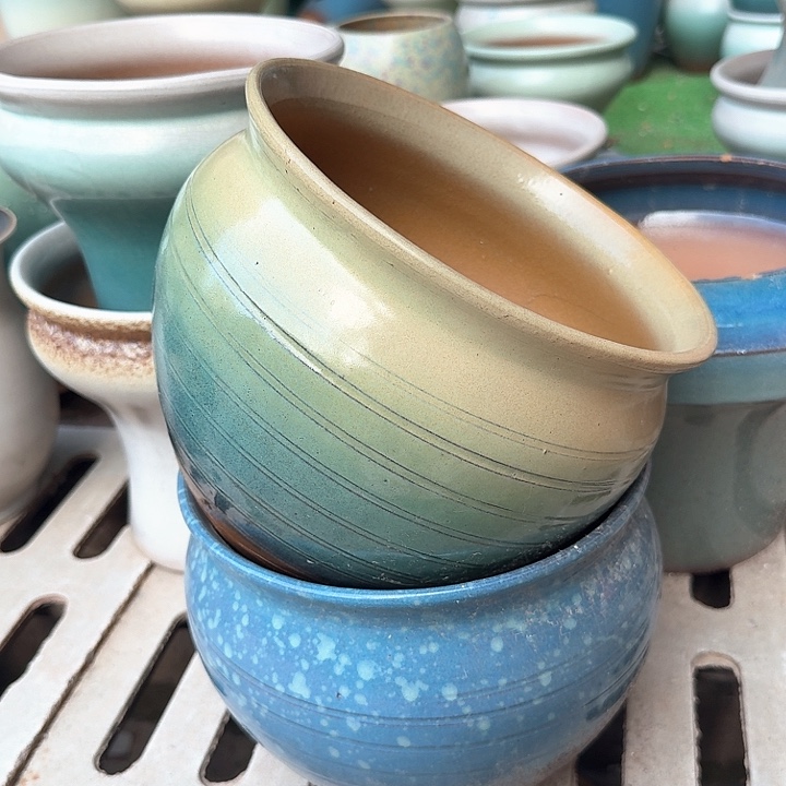 微瑕花盆工厂啦啦啦啦