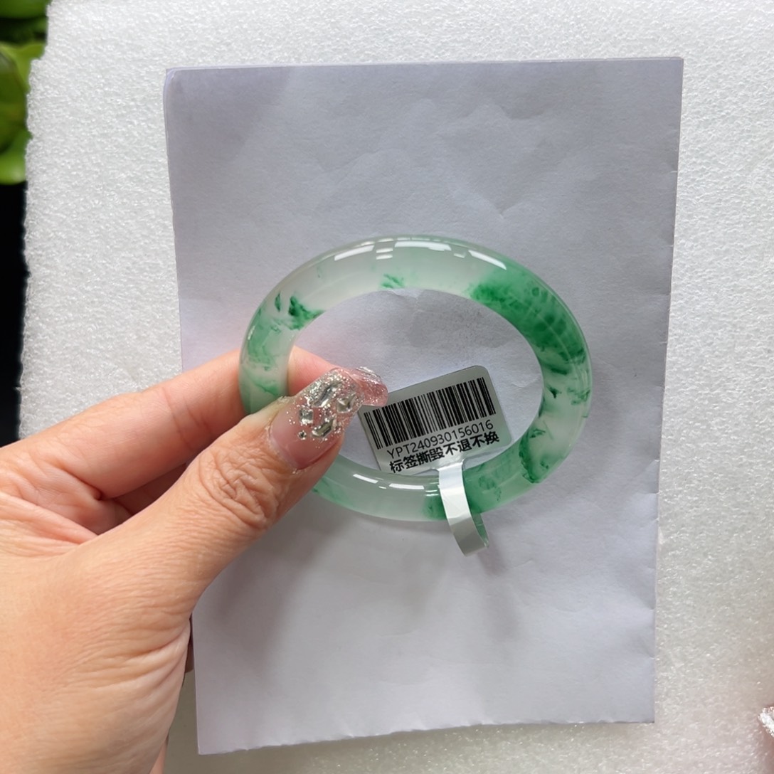 石英质玉手镯未镶嵌ღ****ღ➕佳佳52.9