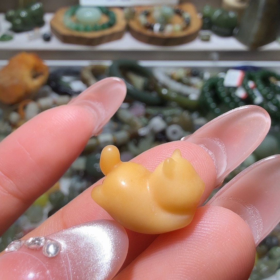 和田玉未镶嵌珠宝奇石