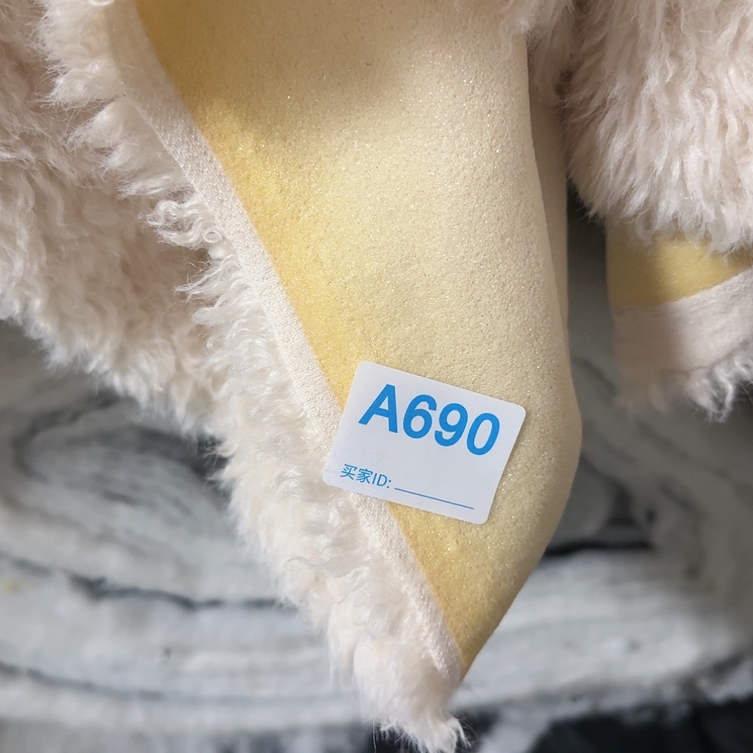 白色泰迪长毛毛16元2米690