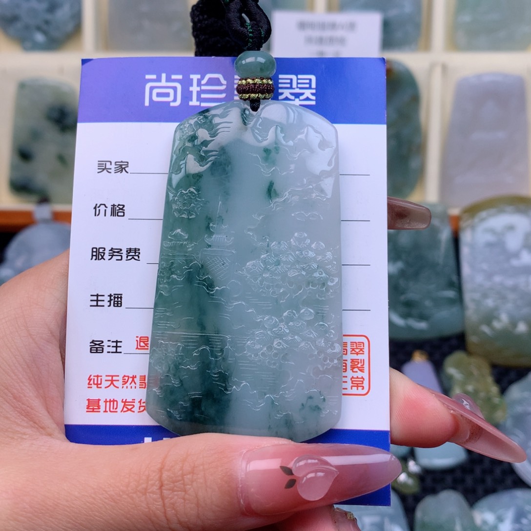 翡翠颈饰未镶嵌缅甸翡翠