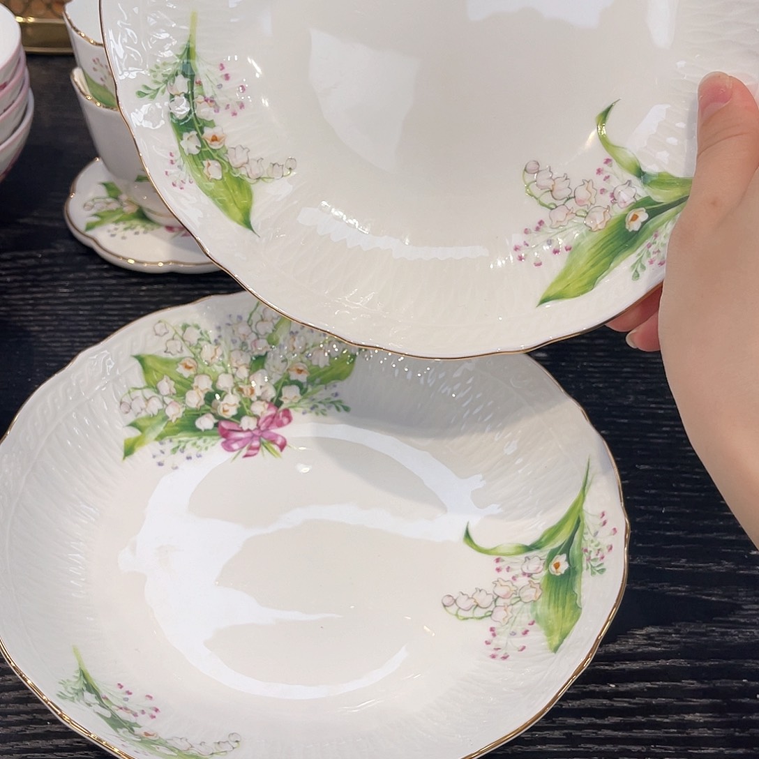 骨瓷两个汤菜盘———————————-