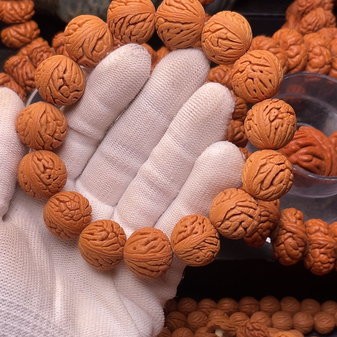 桃核手串绣球手串1.8，7