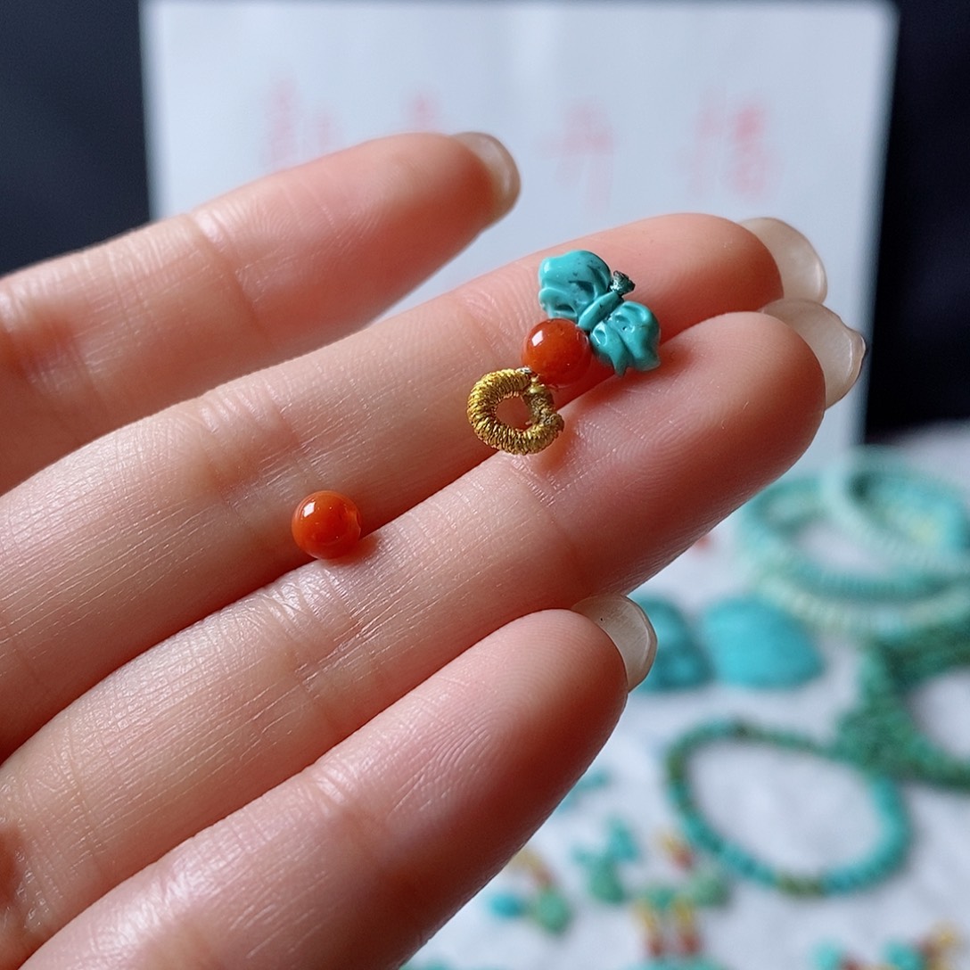 南红玛瑙颈饰未镶嵌