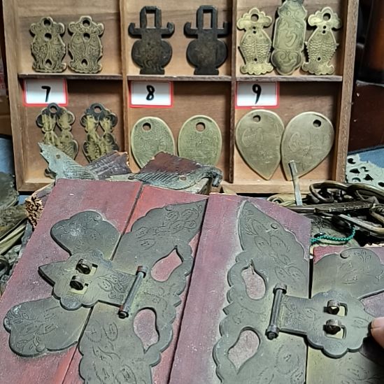 风***石硅胶蝴蝶一对，包浆自然