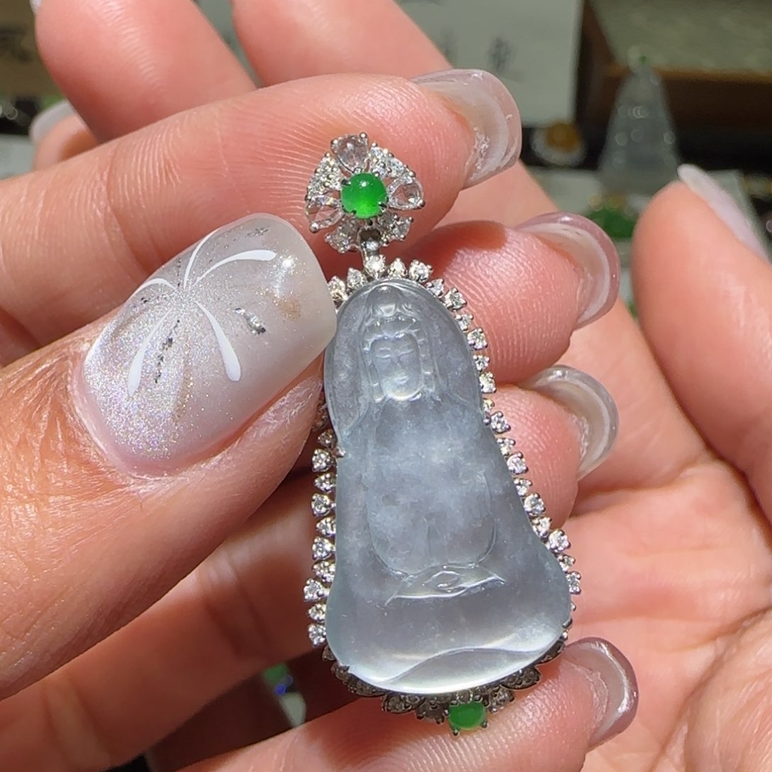 【闪购商品】翡翠颈饰18K金镶嵌缅甸