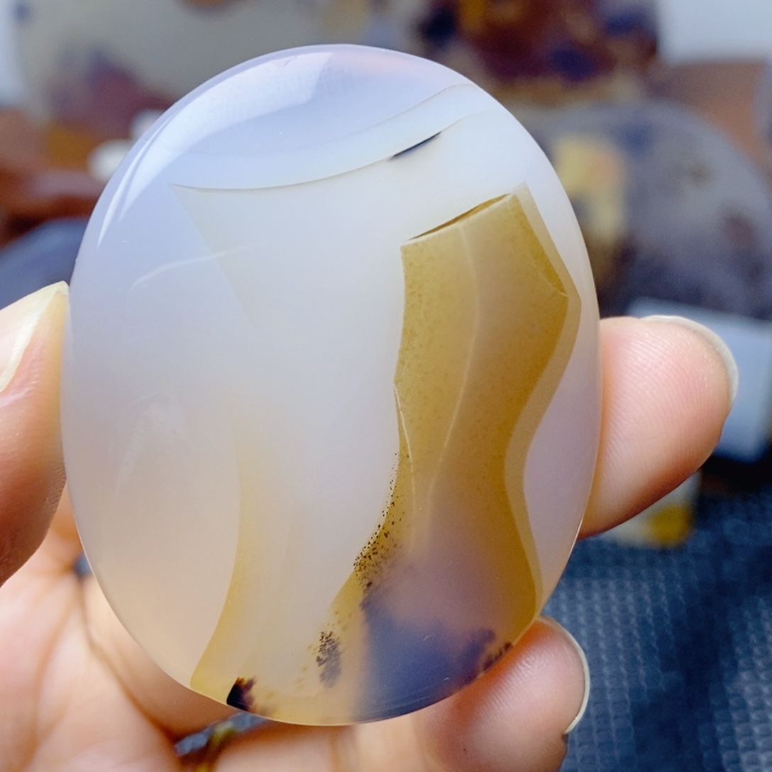 玛瑙/玉髓未镶嵌珠宝奇石