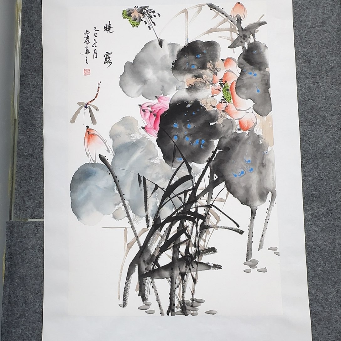 国画68*45纯手绘刘亦凌