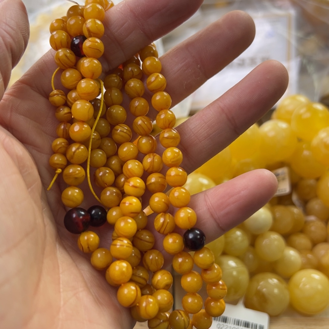 琥珀珠宝奇石未镶嵌