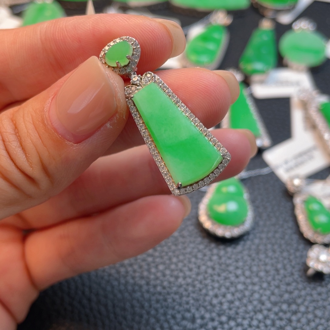 翡翠银S925镶嵌吊坠(不含链)