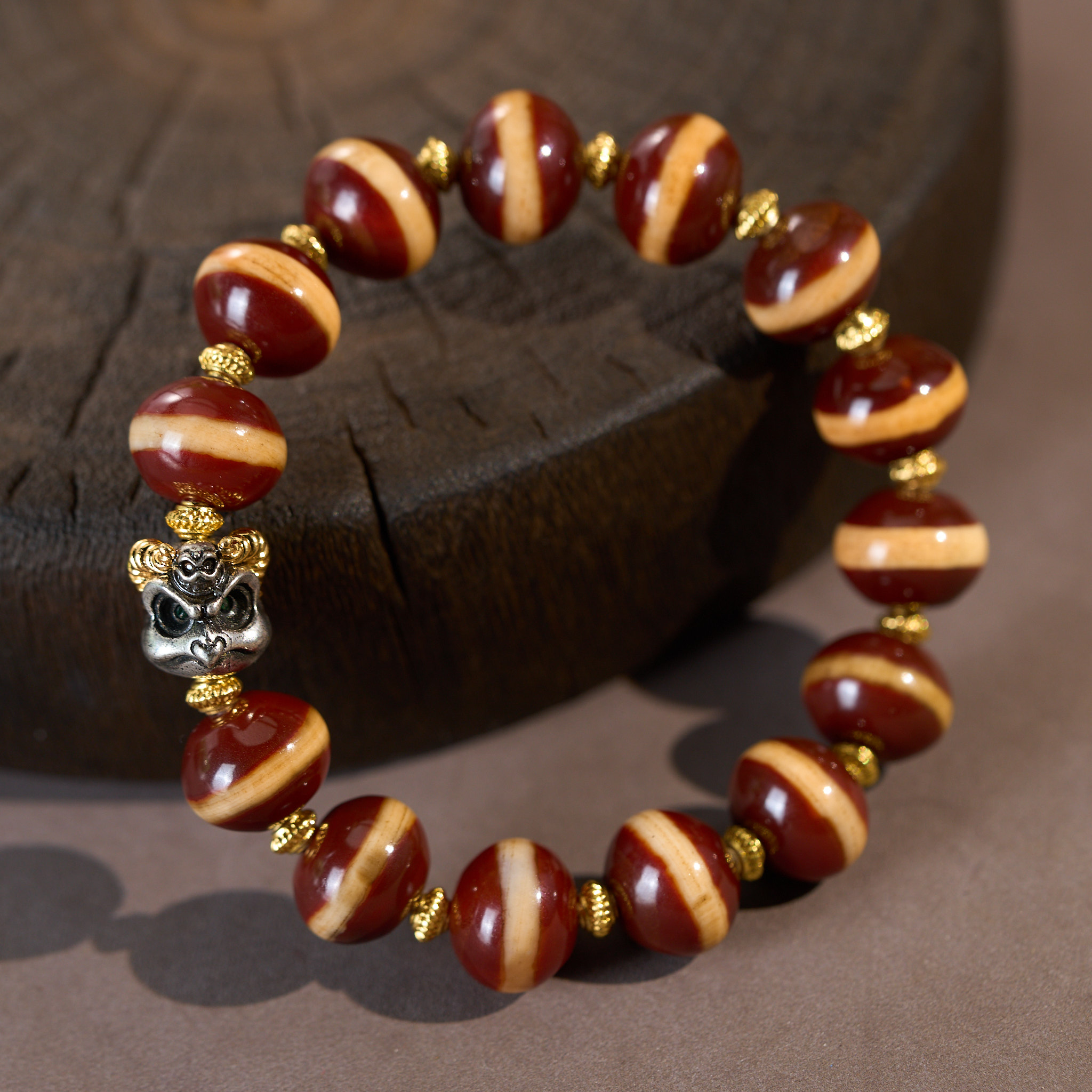 红肉线线天珠手串G6TWZ 多样性发一