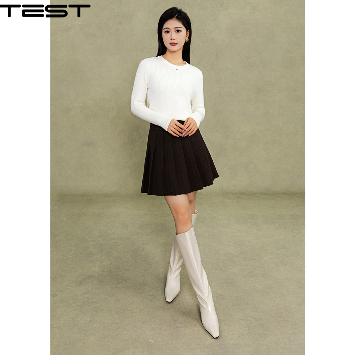 武冈她之蝶25冬上衣 1254129款时尚上衣