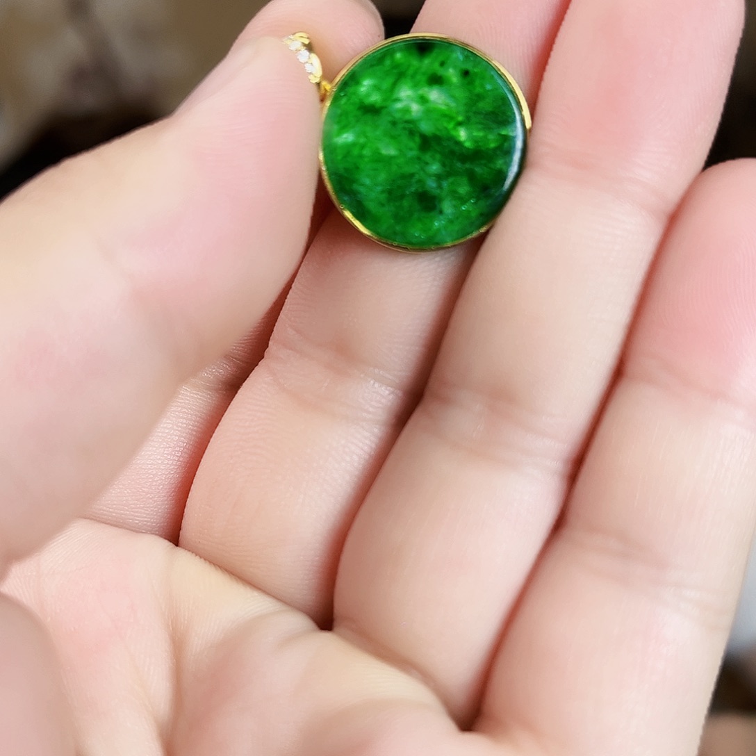 翡翠银S925镶嵌颈饰吊坠