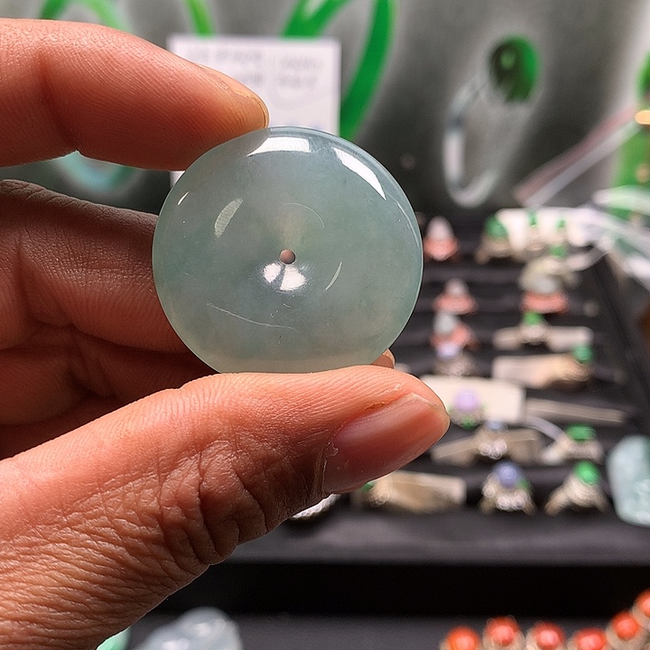 翡翠未镶嵌吊坠(不含链)缅甸天然A货翡翠