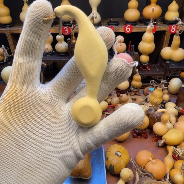 小***萝葫芦鼓励他继续做